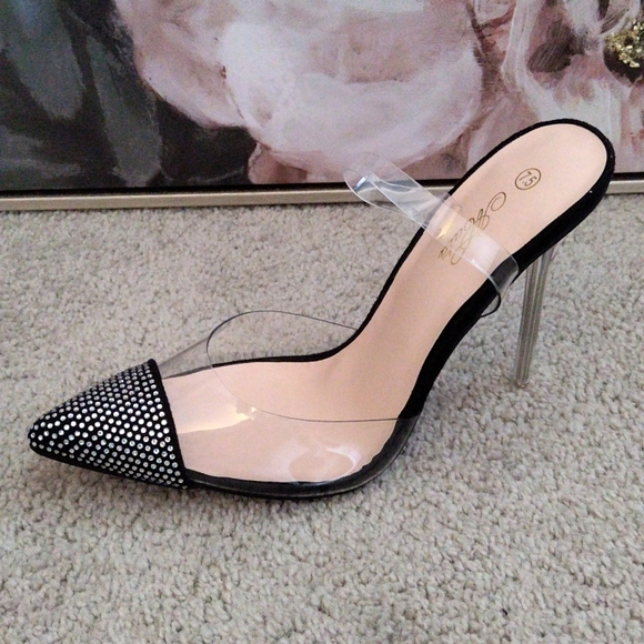 Clear Pointed Toe Slingback Pumps - Picture 3 of 5